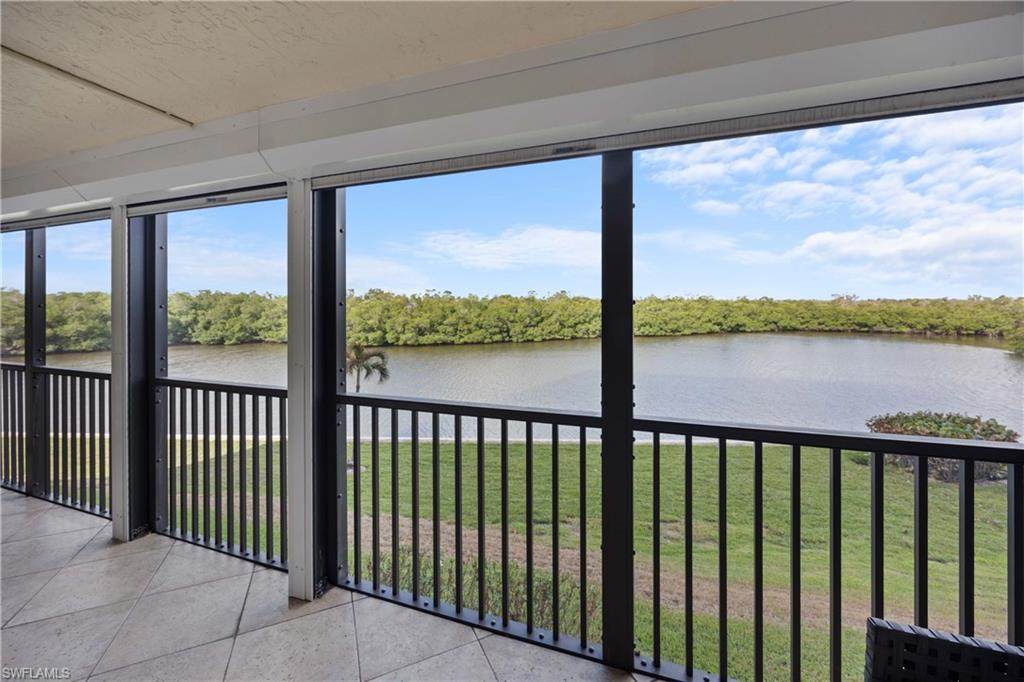 15 Bluebill Ave - Photo 1