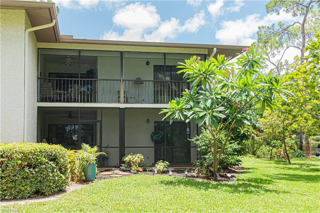 1733 Courtyard Way - Photo 1