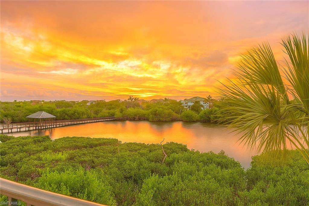 834 Hideaway Cir - Photo 1