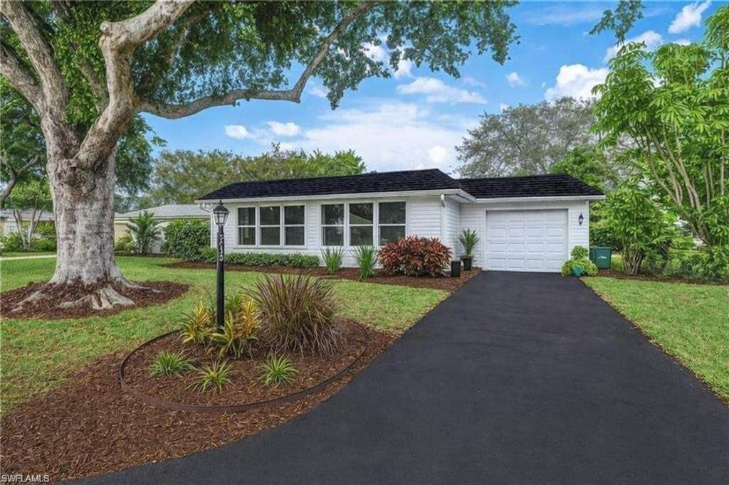 233 Yorkshire Ct - Photo 1