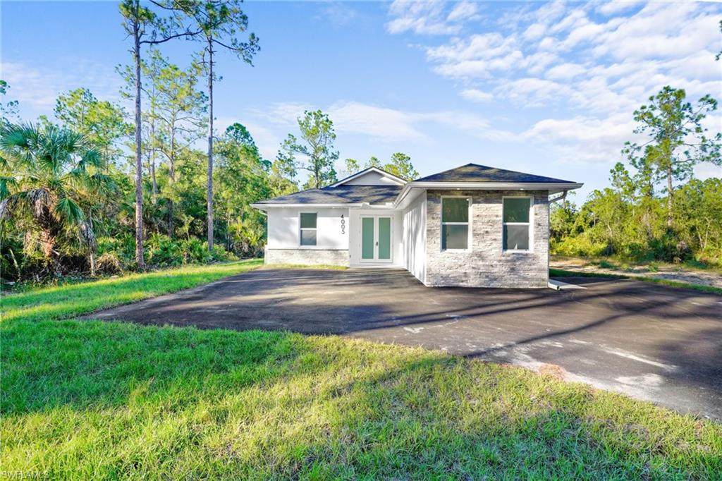 4005 12th Ave - Photo 1