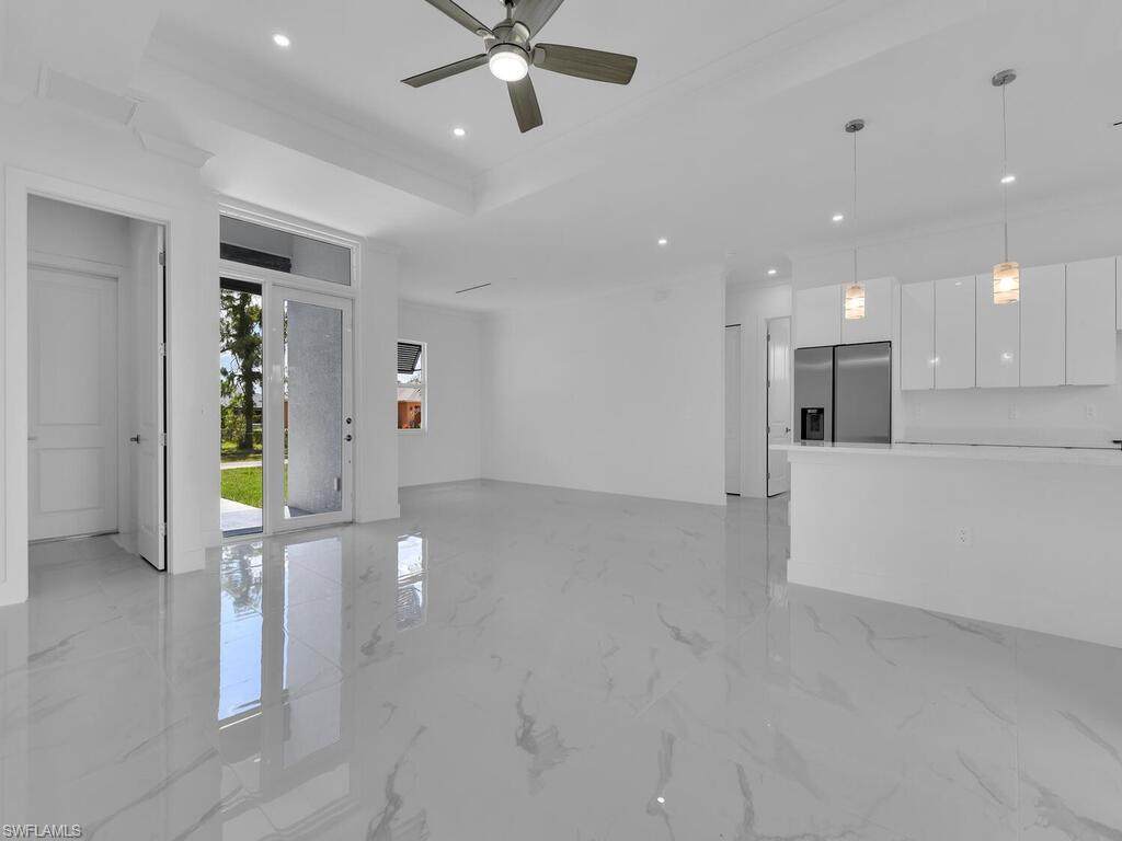 6108 Stratton Rd - Photo 1