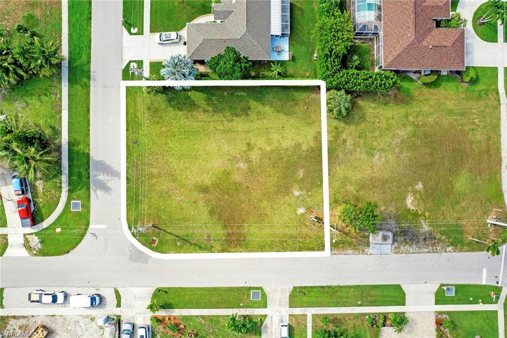 276 Tahiti Rd - Photo 1