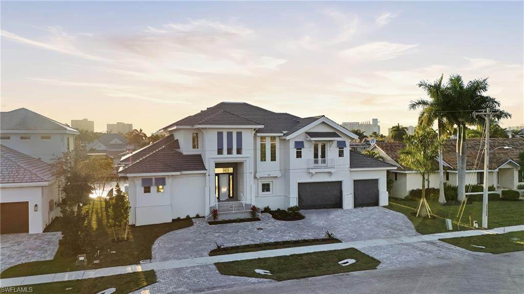 700 Partridge Ct - Photo 1