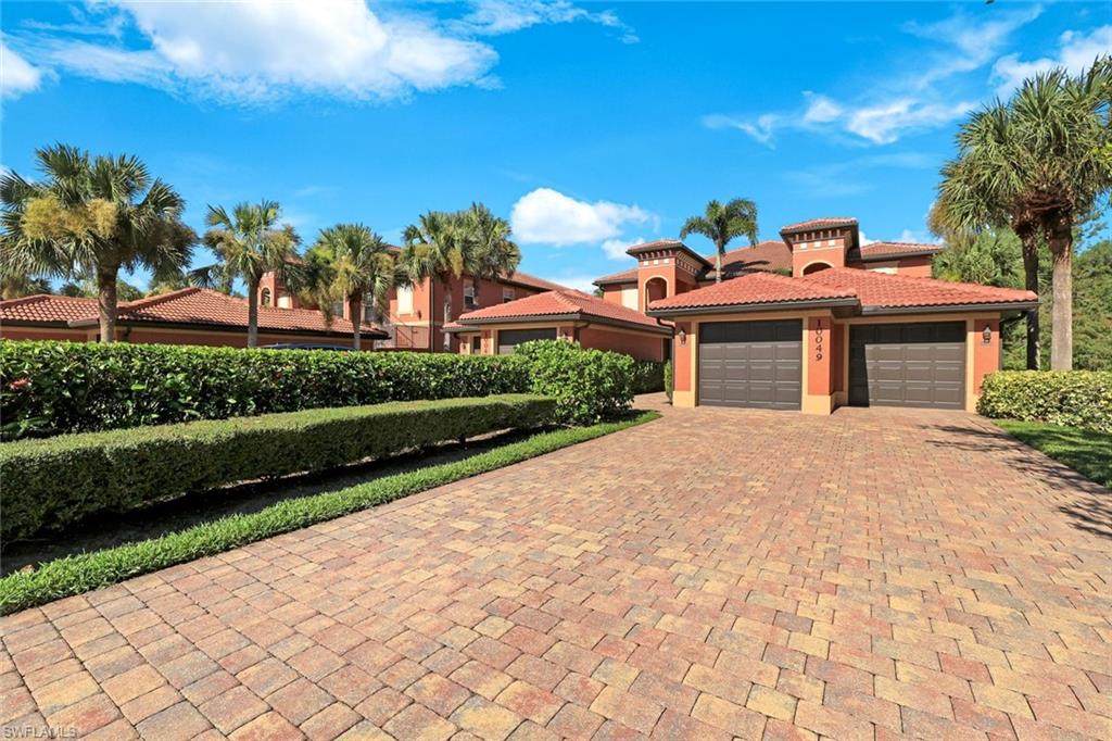 10049 Heather Ln - Photo 1