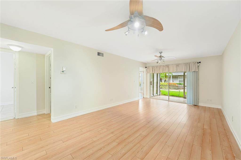 1933 Courtyard Way - Photo 1