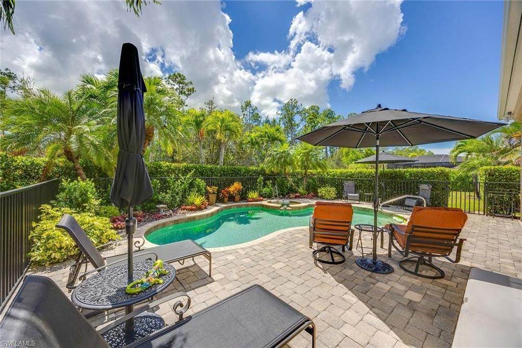 7719 Martino Cir - Photo 1