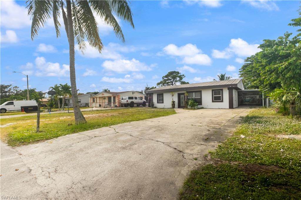 3506 Caloosa St - Photo 1