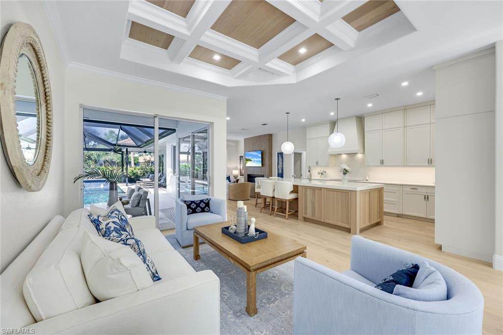 237 Charleston Ct - Photo 1