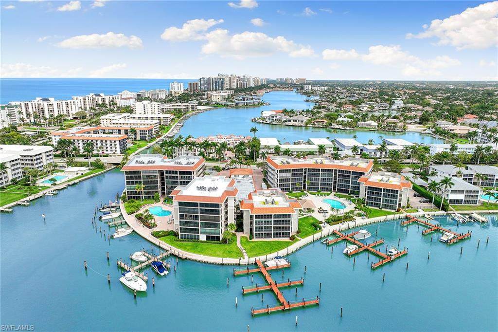 222 Harbour Dr - Photo 1