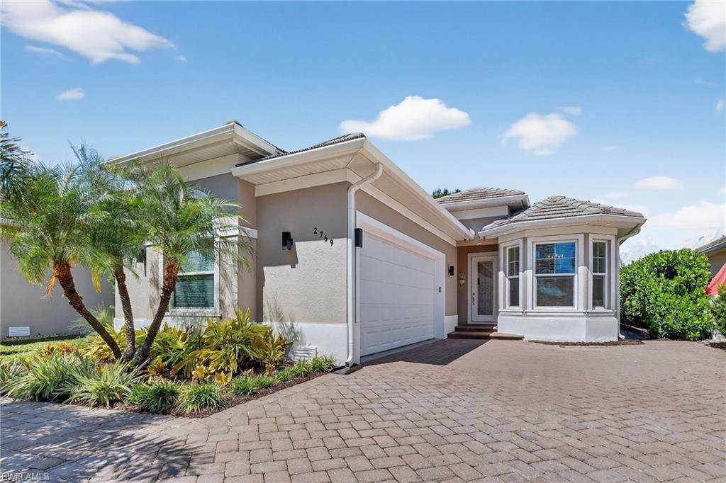 2769 Linda Dr - Photo 1