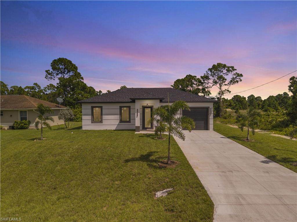 639 Montclair Ave - Photo 1