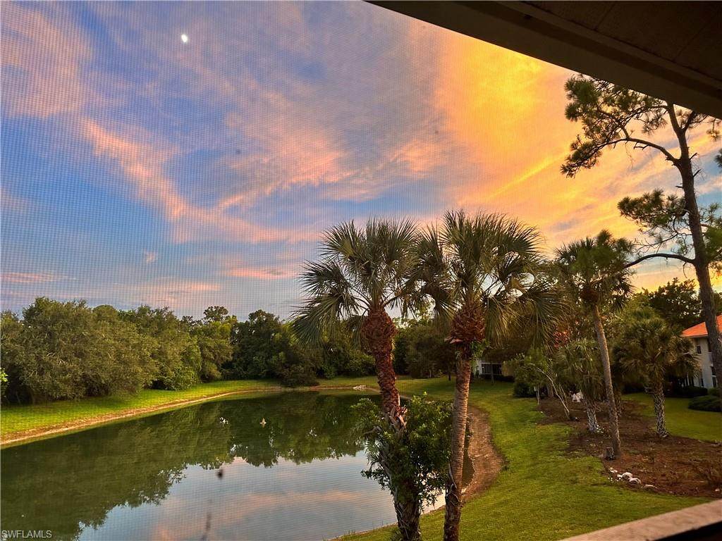 321 Robin Hood Cir - Photo 1