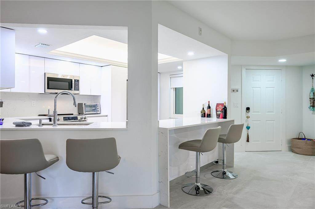 592 Beachwalk Cir - Photo 1