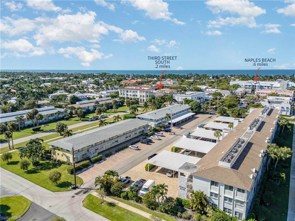 473 12th Ave - Photo 1