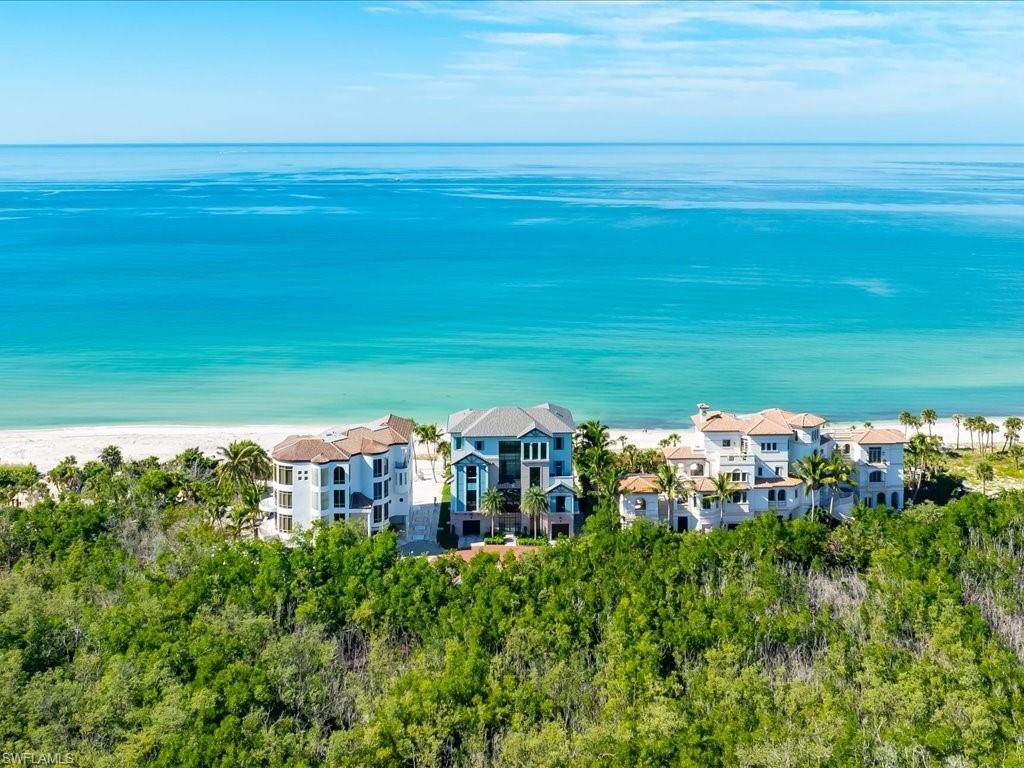 7409 Bay Colony Dr - Photo 1