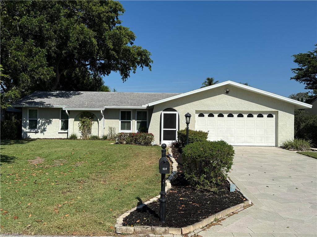 537 Landmark Dr - Photo 1