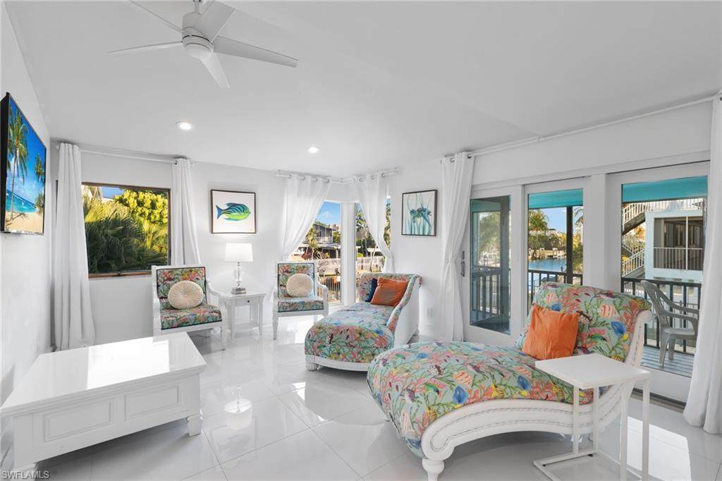 https://bt-photos.global.ssl.fastly.net/naples/orig_boomver_2_225082012-2.jpg