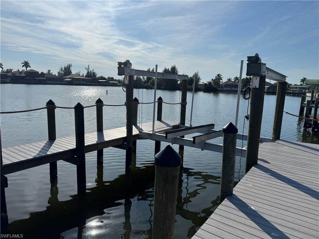 https://bt-photos.global.ssl.fastly.net/naples/orig_boomver_2_225082049-2.jpg