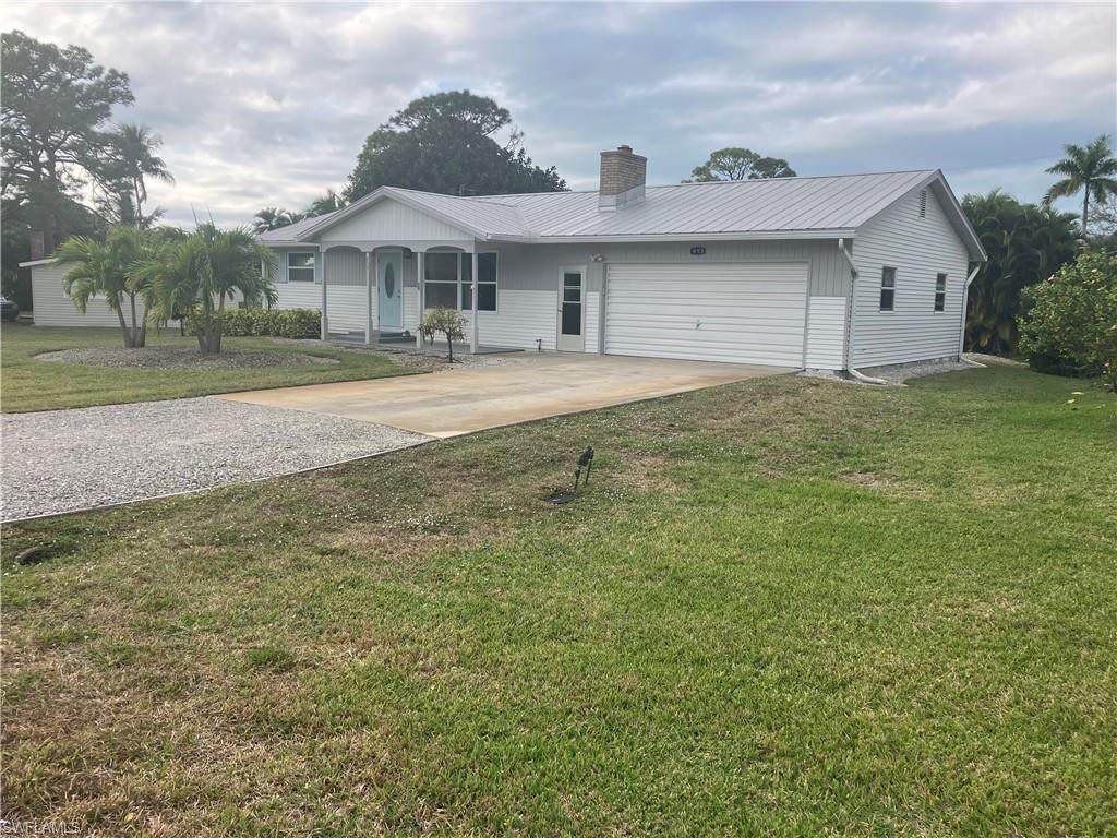 893 East Valley Dr - Photo 1