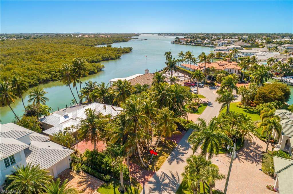 2195 Sheepshead Dr - Photo 1