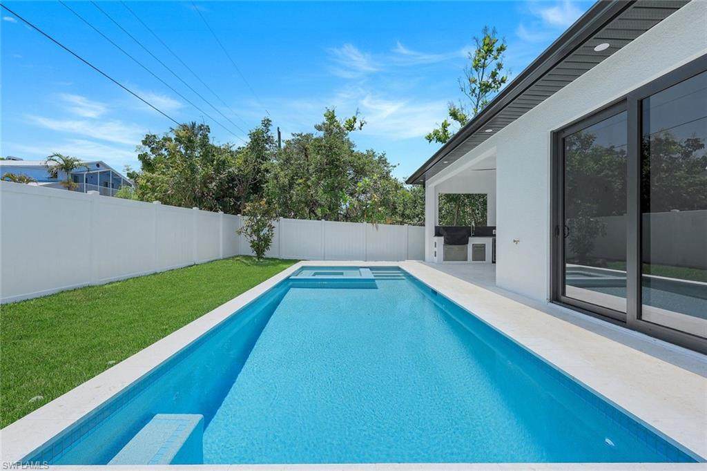 1312 Trail Terrace Dr - Photo 1