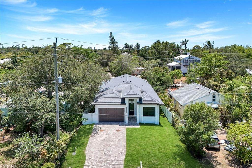 https://bt-photos.global.ssl.fastly.net/naples/orig_boomver_2_226000768-2.jpg