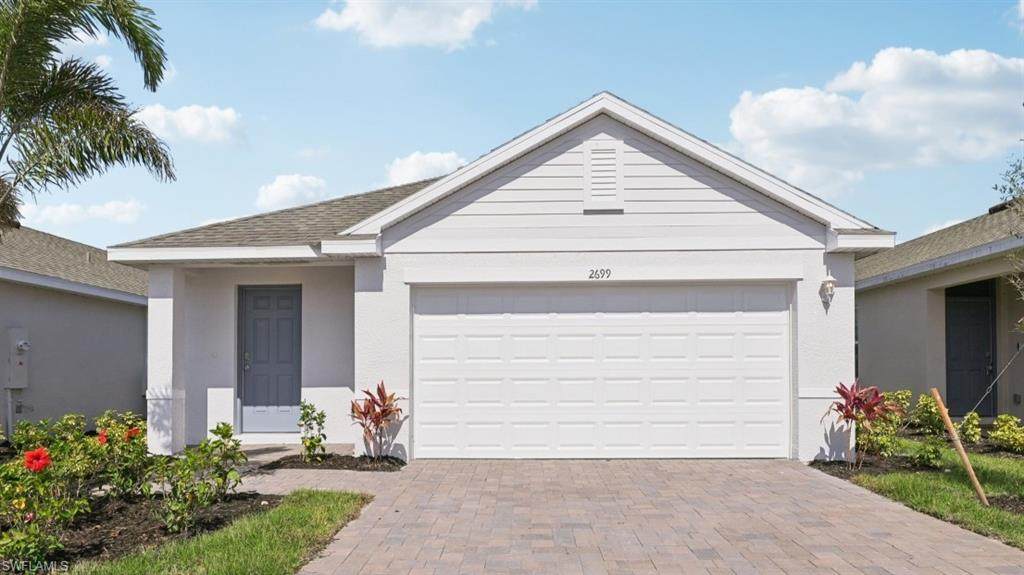 1198 Brooklands Dr - Photo 1