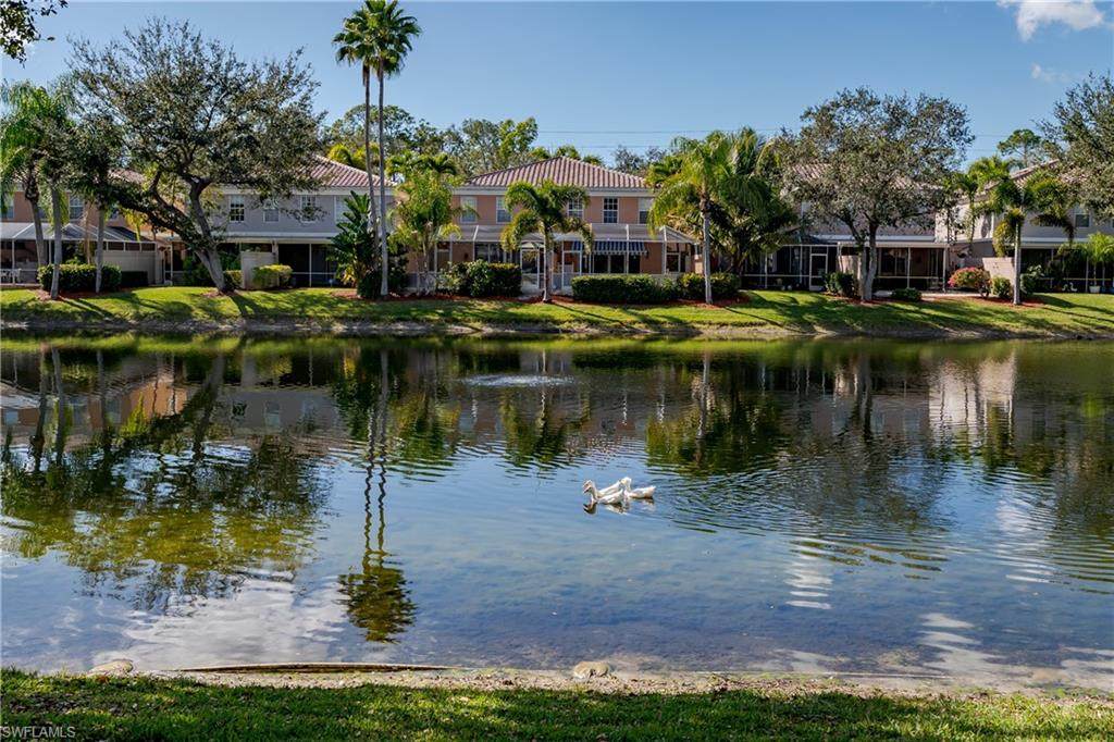 5353 Cove Cir - Photo 1