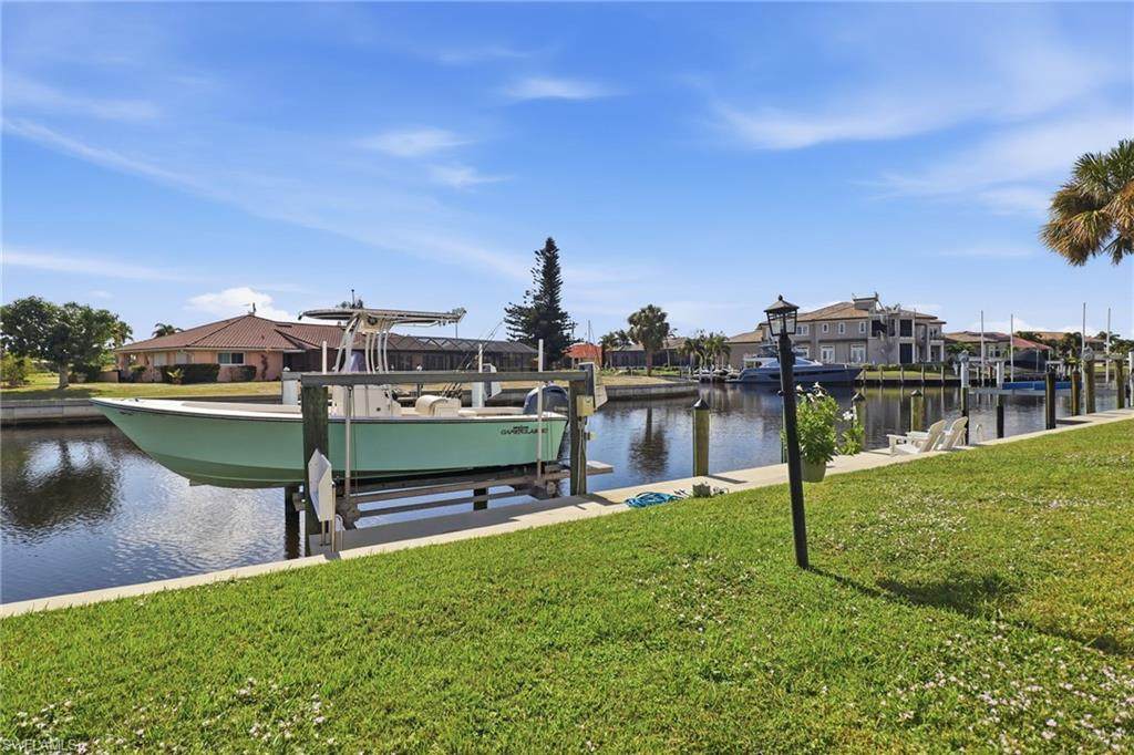 2211 Bayview Rd - Photo 1