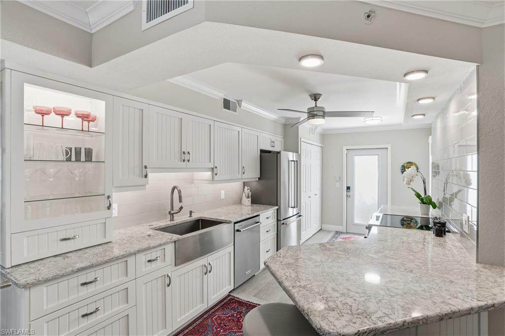 4945 Cougar Ct - Photo 1