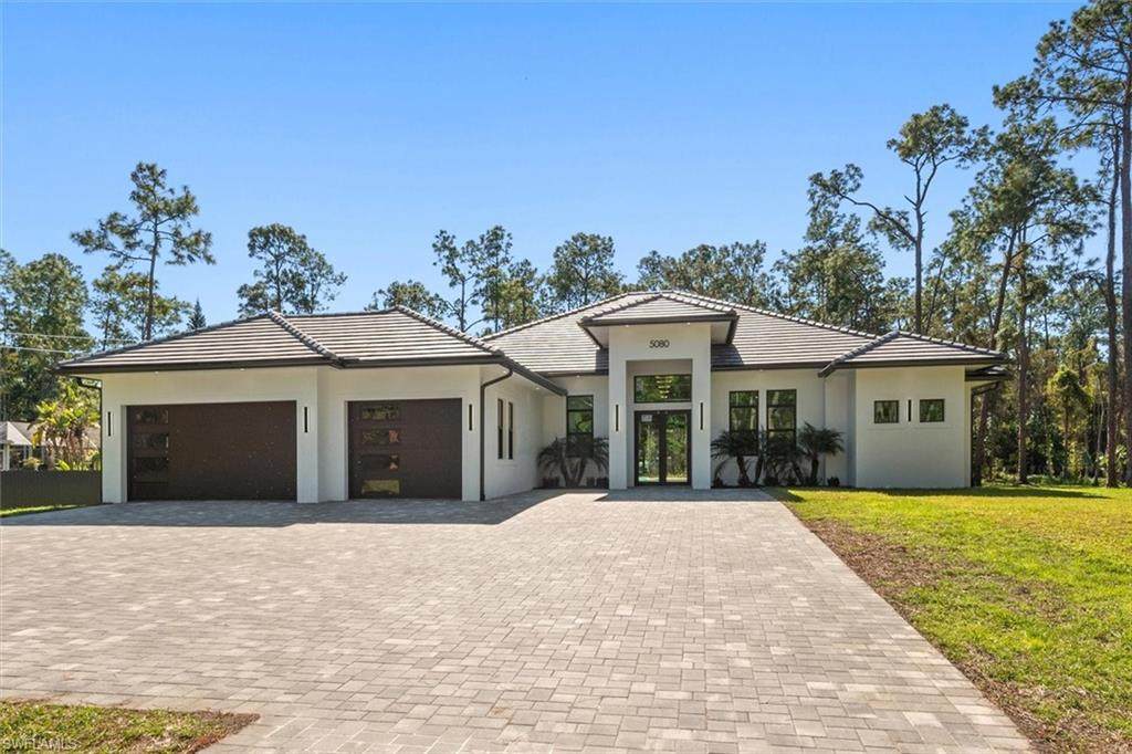 5080 Hickory Wood Dr - Photo 1