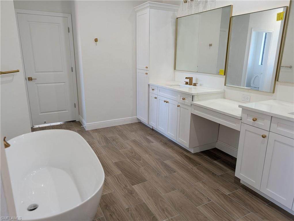 861 Bancroft Ave - Photo 1