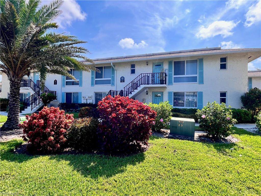 209 Palm Dr - Photo 1