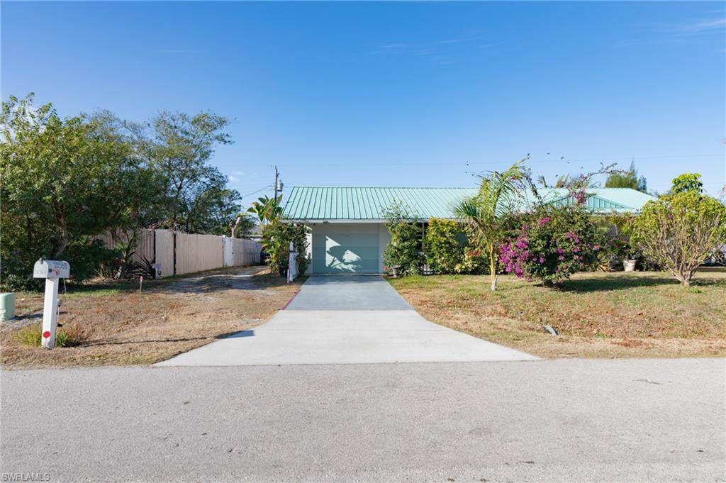 18568 Flamingo Rd - Photo 1