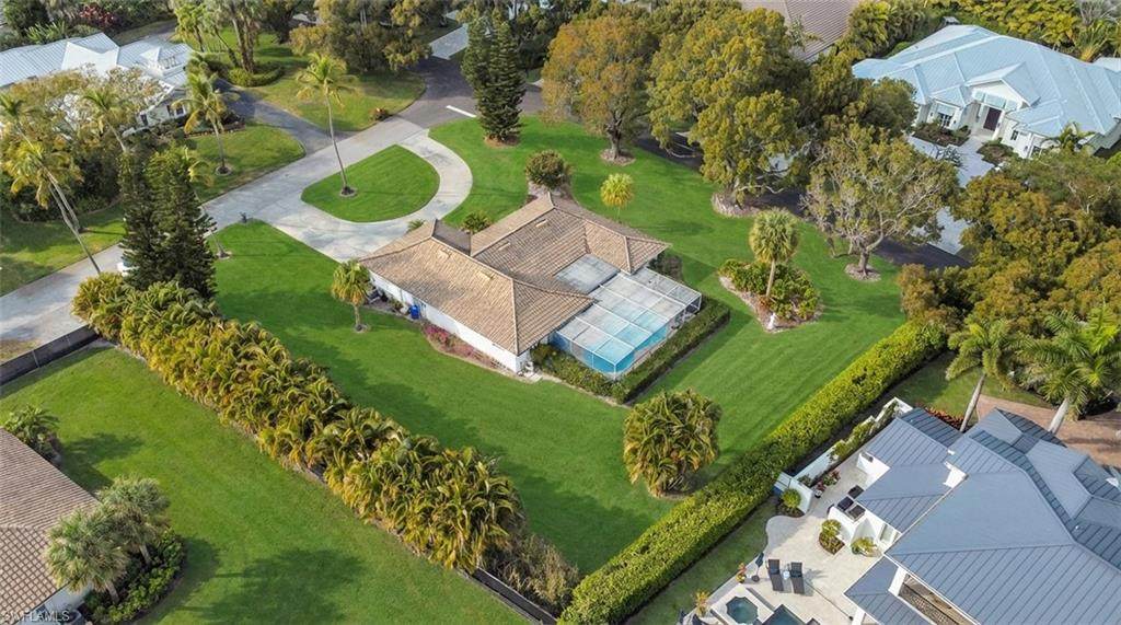 690 Murex Dr - Photo 1