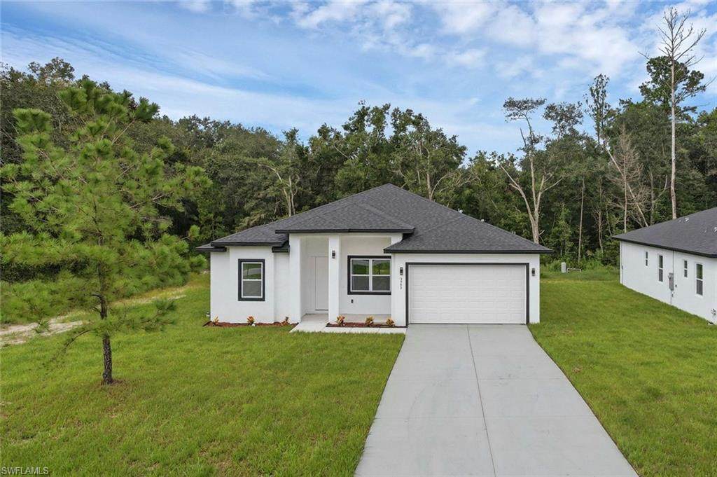 205 Australian Dr - Photo 1