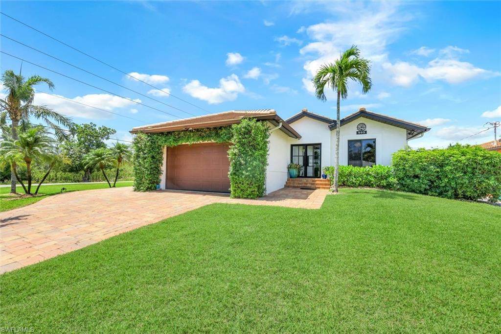 999 East Valley Dr - Photo 1