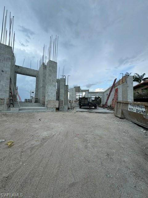https://bt-photos.global.ssl.fastly.net/naples/orig_boomver_2_226015165-2.jpg