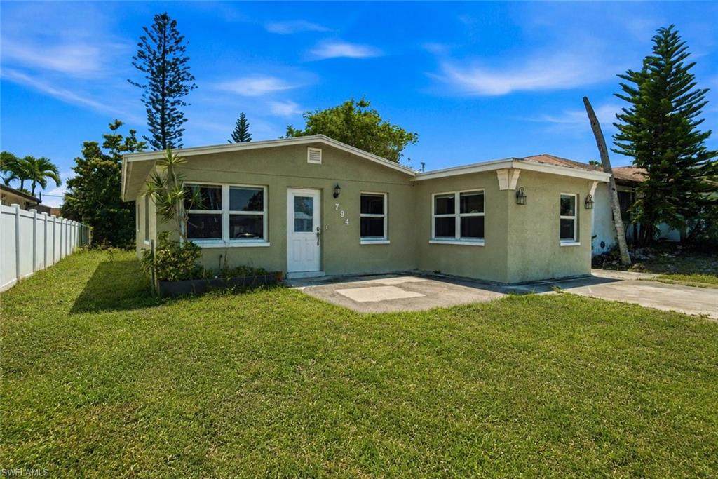 794 107th Ave - Photo 1