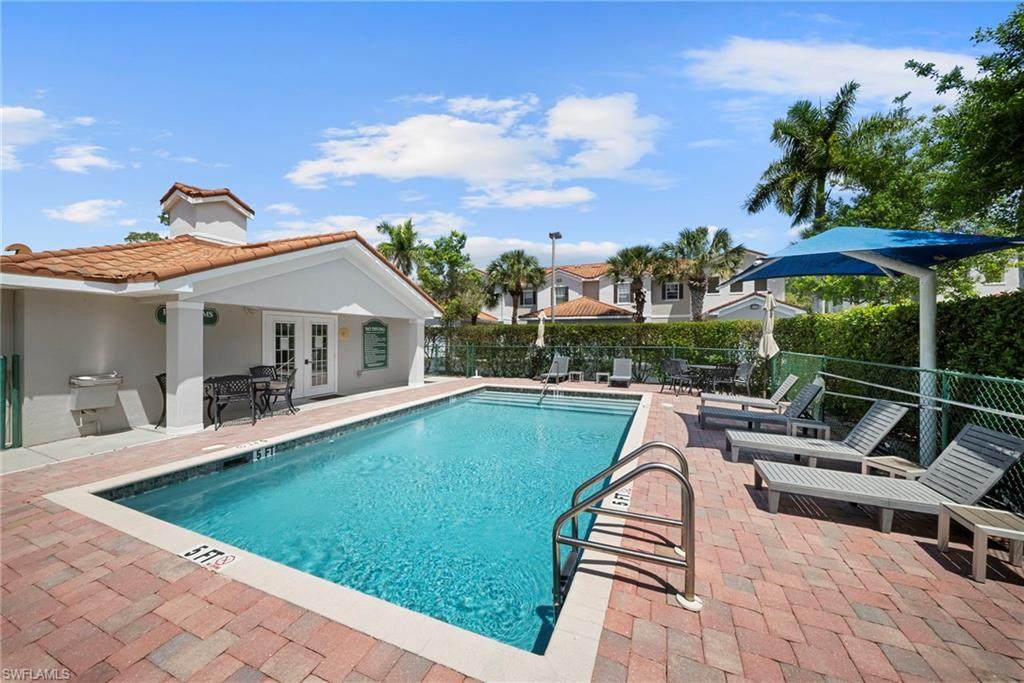 970 Peggy Cir - Photo 1