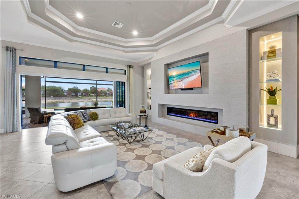 8675 Amour Ct - Photo 1