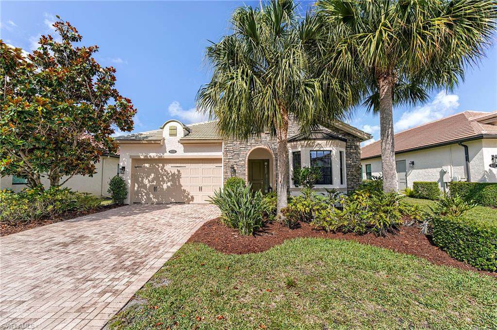 9335 Woodhurst Dr - Photo 1