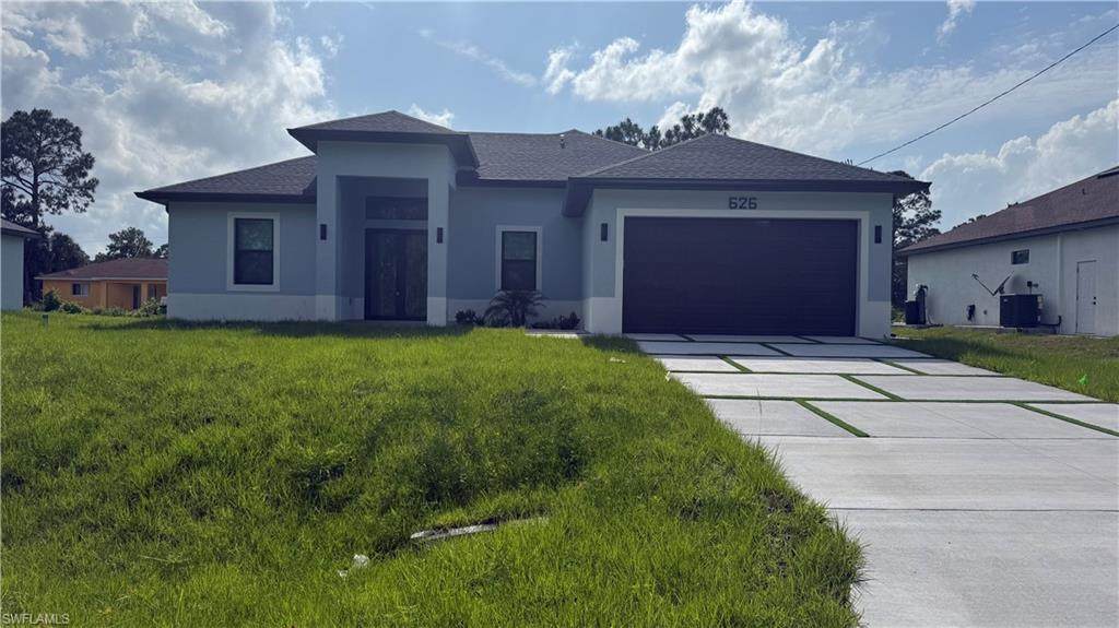 626 Beach Ave - Photo 1