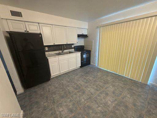 3950 Lora St - Photo 1
