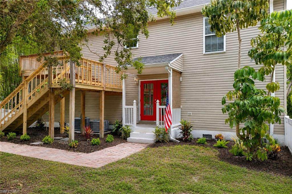 434 Leawood Cir - Photo 1
