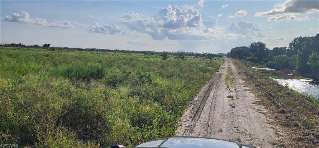 6875 7th Rd - Photo 1