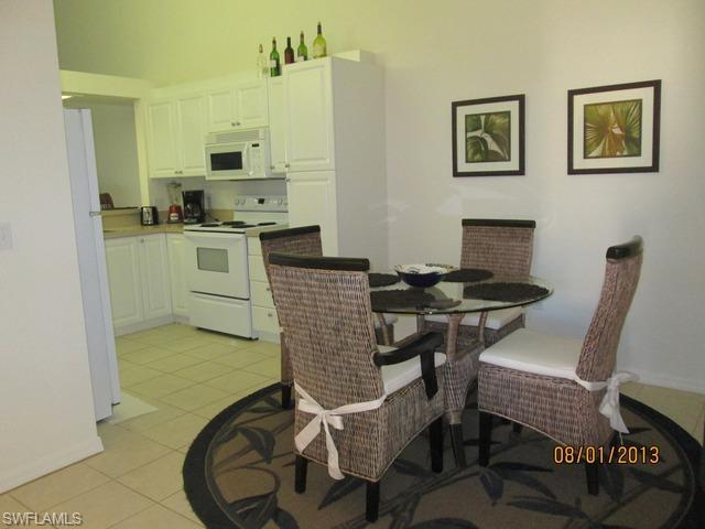 445 Robin Hood Cir - Photo 1