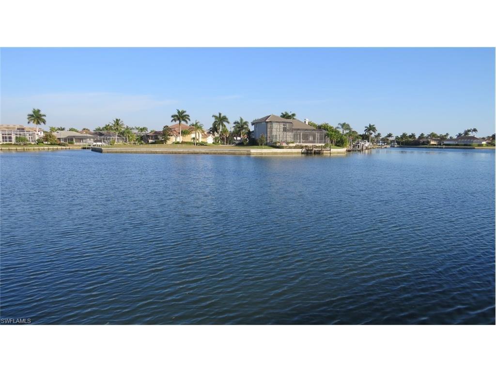 1591 Jamaica Ct - Photo 1