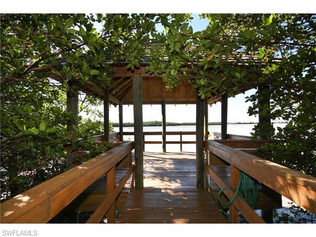 201 Vintage Bay Dr B-10, Marco Island, FL 34145 (#215031328) :: Homes and Land Brokers, Inc